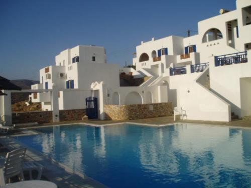 Rita'S Place Hotel Иос Хора Екстериор снимка