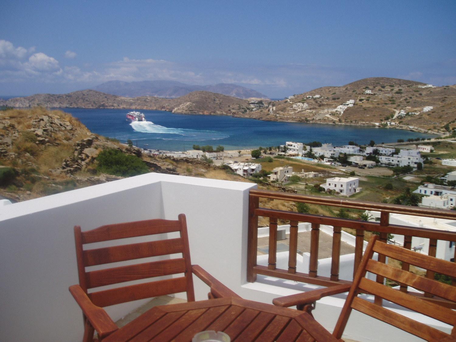 Rita'S Place Hotel Иос Хора Екстериор снимка