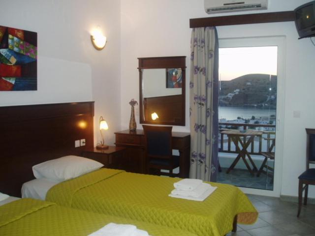Rita'S Place Hotel Иос Хора Стая снимка